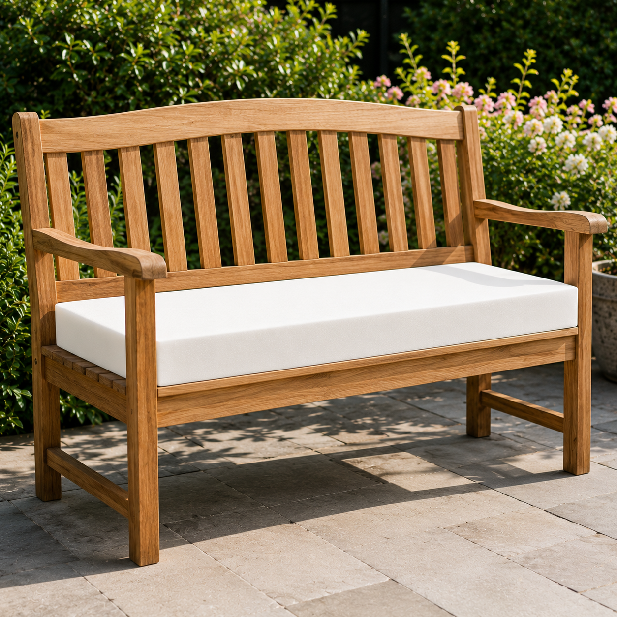 Close-up white upholstery foam edge — garden bench pad — Luxe & Komfort